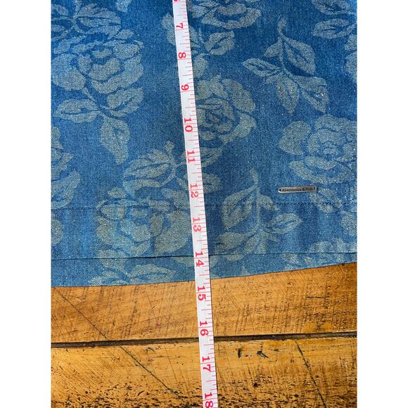 NWT Womens Abercrombie & Fitch Denim Floral Shimmery Mini Skirt Size 6 - Picture 11 of 11